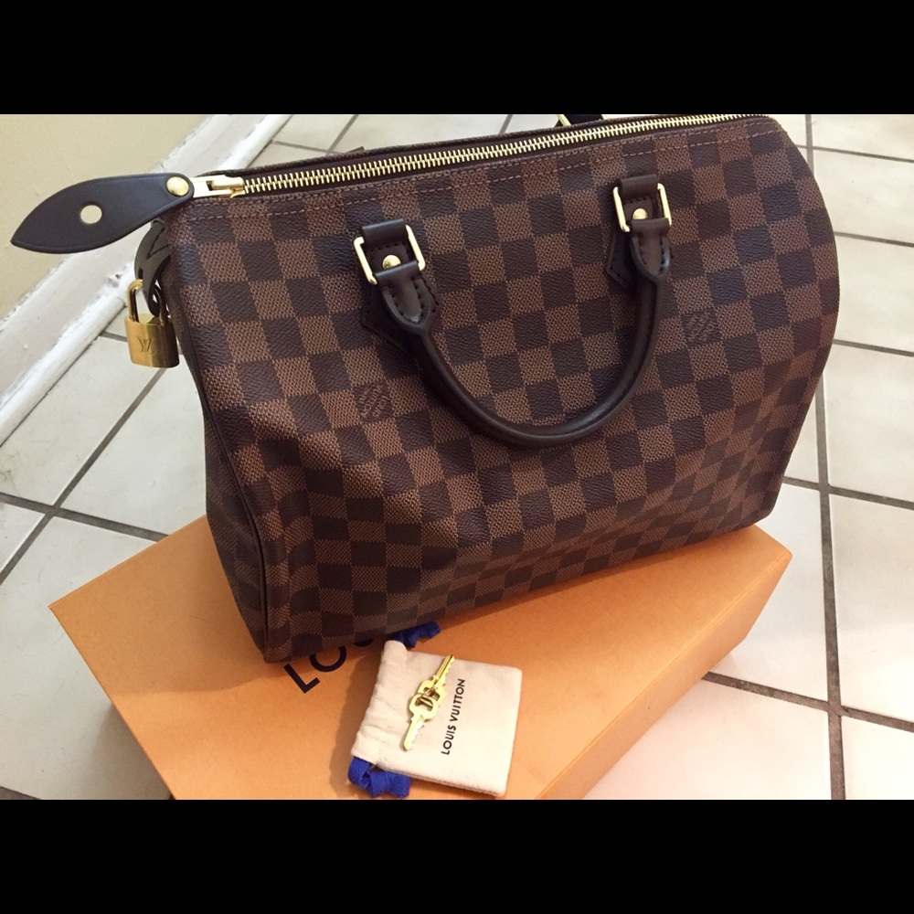 Louis Vuitton Speedy